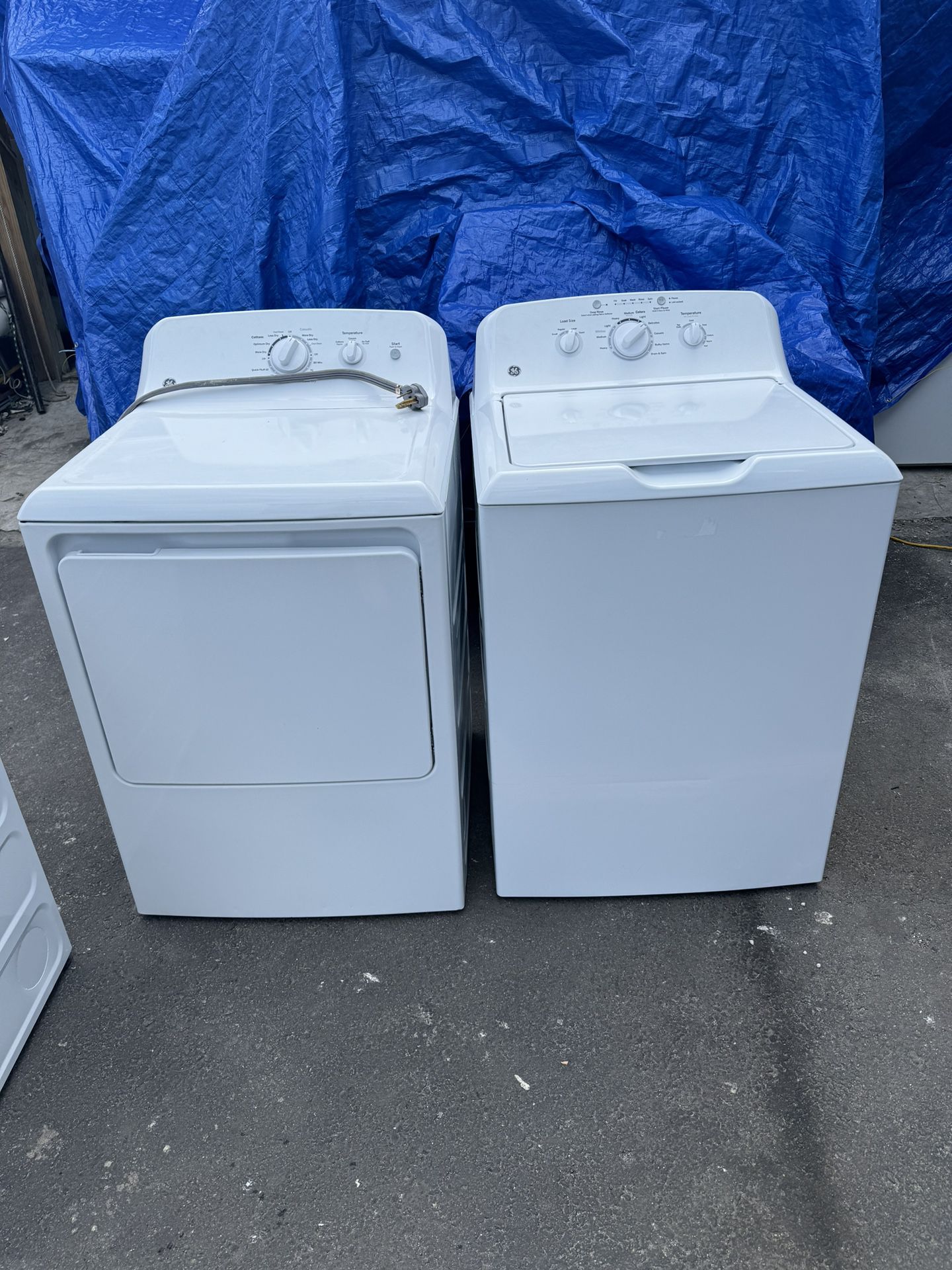 GE Washer And Electric Dryer Almost New One Receipt For 90 Days Warranty 