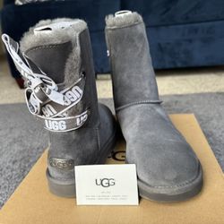 UGG Australia Bailey Bow Gray Boots for Women