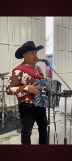 Grupo norteño para cuando se le ofrezca