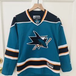 Reebok Official NHL San Jose Sharks Hockey Jersey Women’s Small 