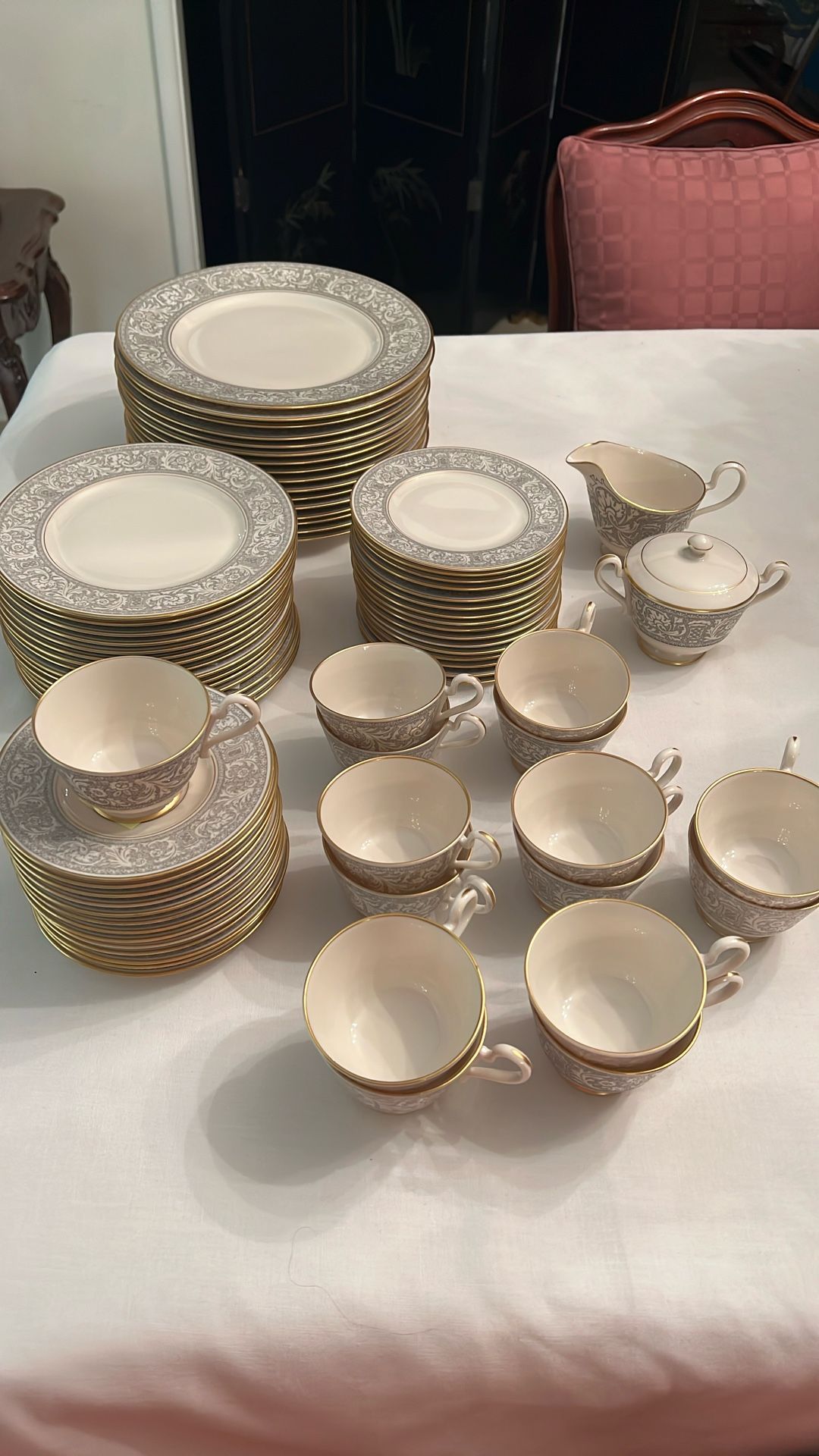 Franciscan Renaissance /gold Trim Pattern For 16 People