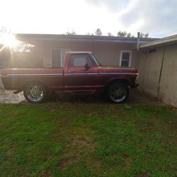 Ford F-100