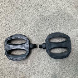 Black Resin Youth Bicycle Platform Pedals