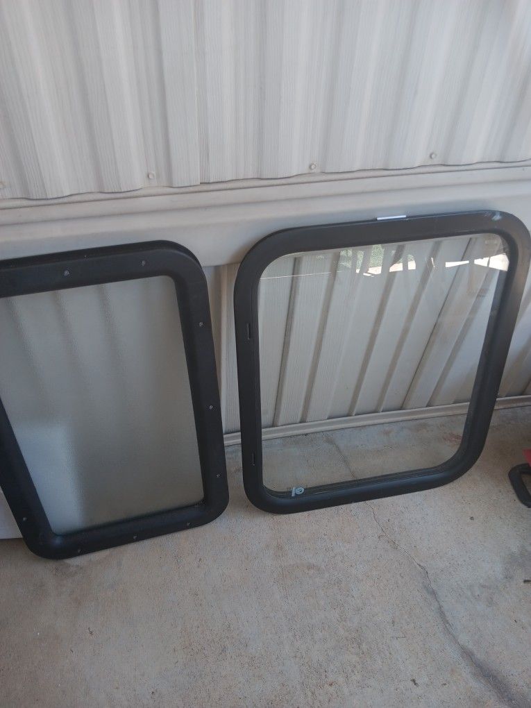 RV Windows