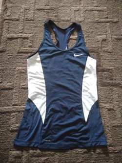 Nike women's tank top