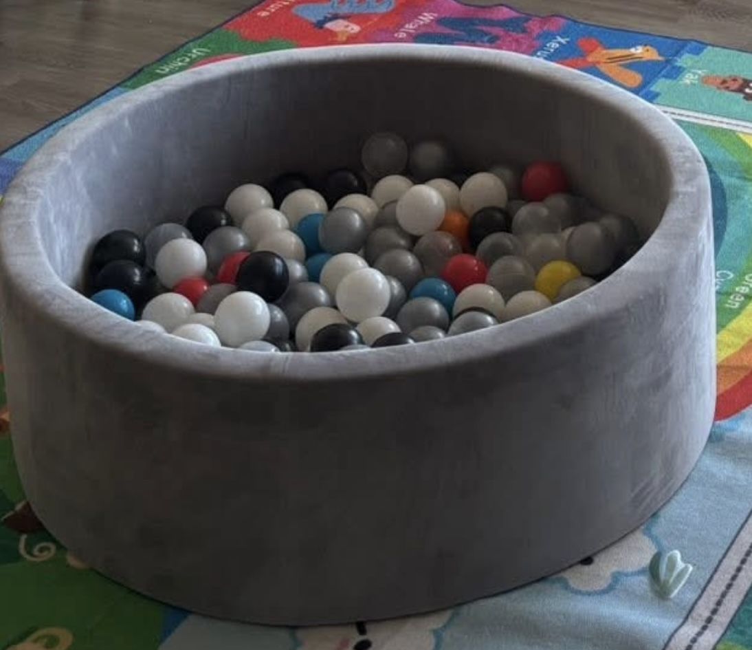 Ball Pit