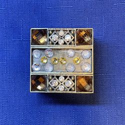 Vintage And Pretty Square Brass And Rhinestone Trinket Box With Magnetic Closure 