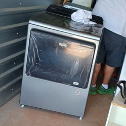 Whirlpool Washer And Dryer Set
