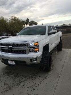 2015 Chevy 1500 4x2
