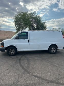 GMC Savana 1(contact info removed)