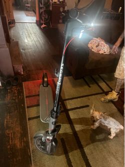 Electric scooter