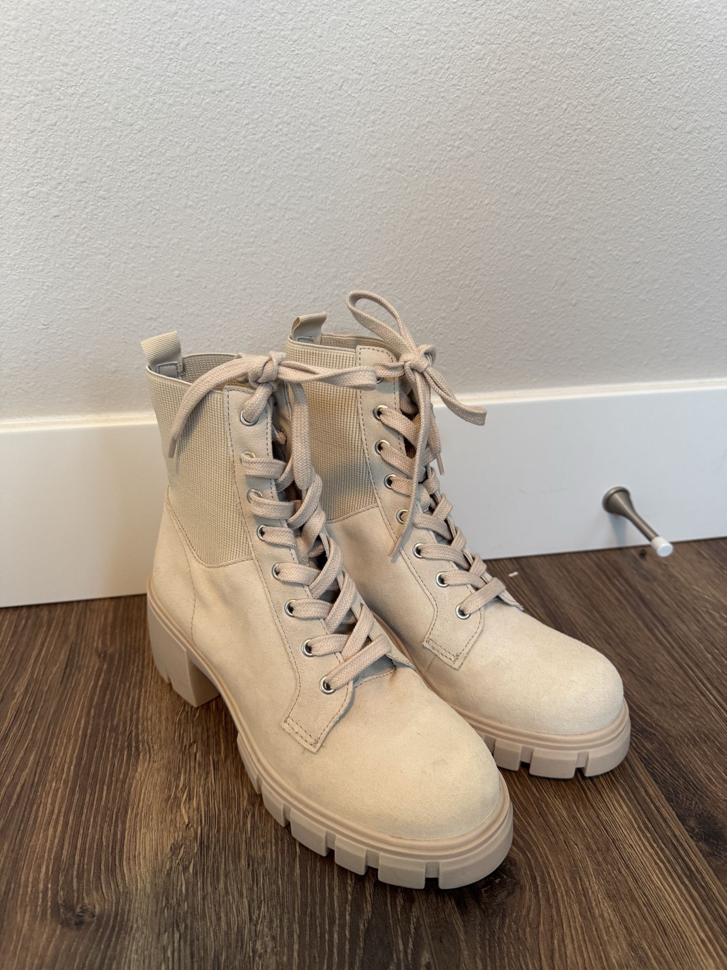Steve Madden boots