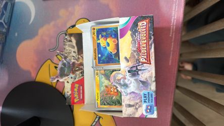 Paldea evolved Pokémon bulk from a booster box