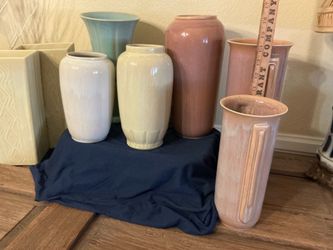 Vintage Carillon 6 Vases
