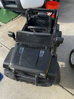 Power Wheel Black Jeep !!