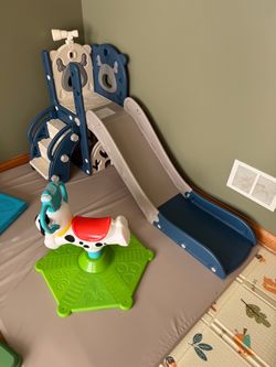 Toddler Indoor Playground Climber & Slide