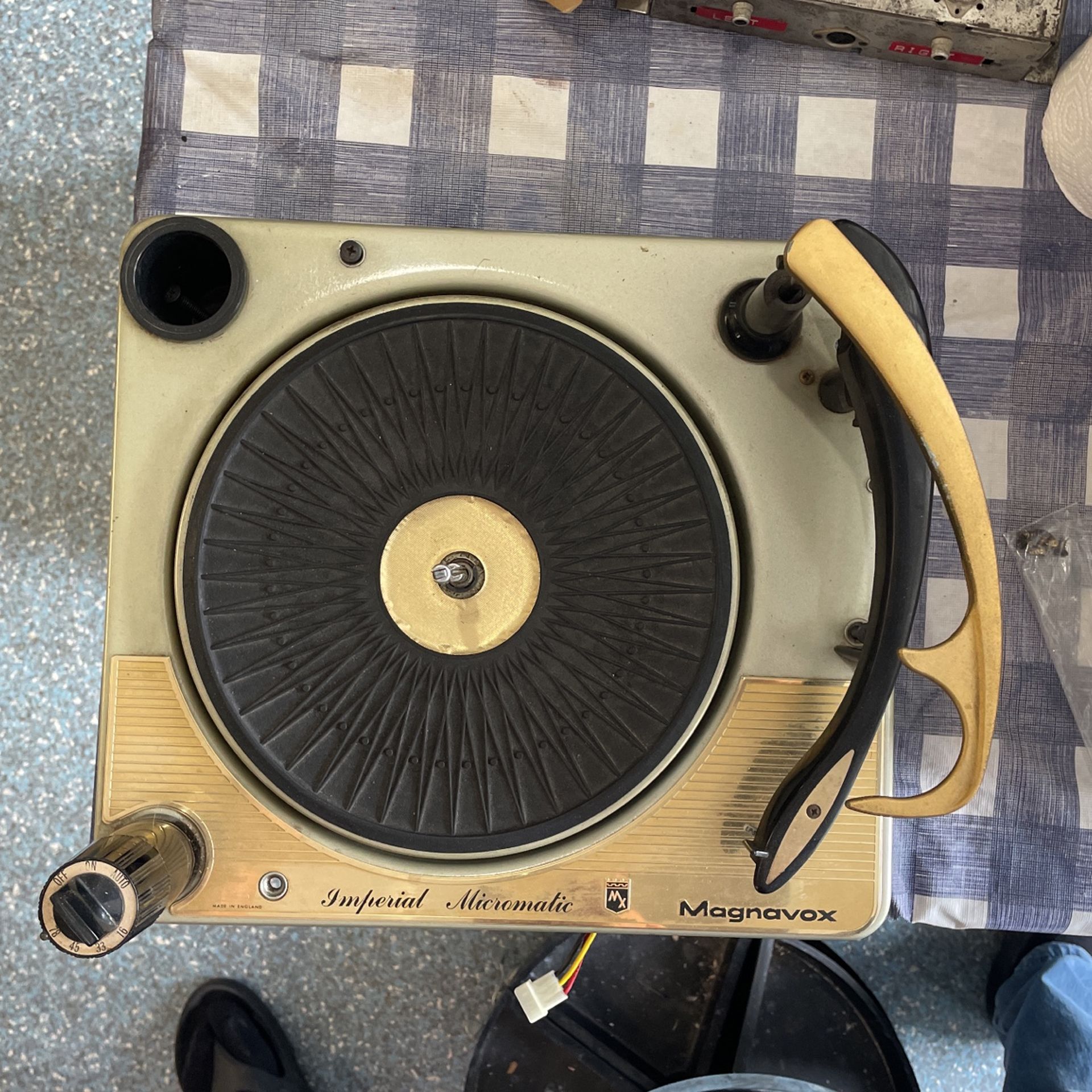 Magnavox imperial Micromatic Turntable Parts unit