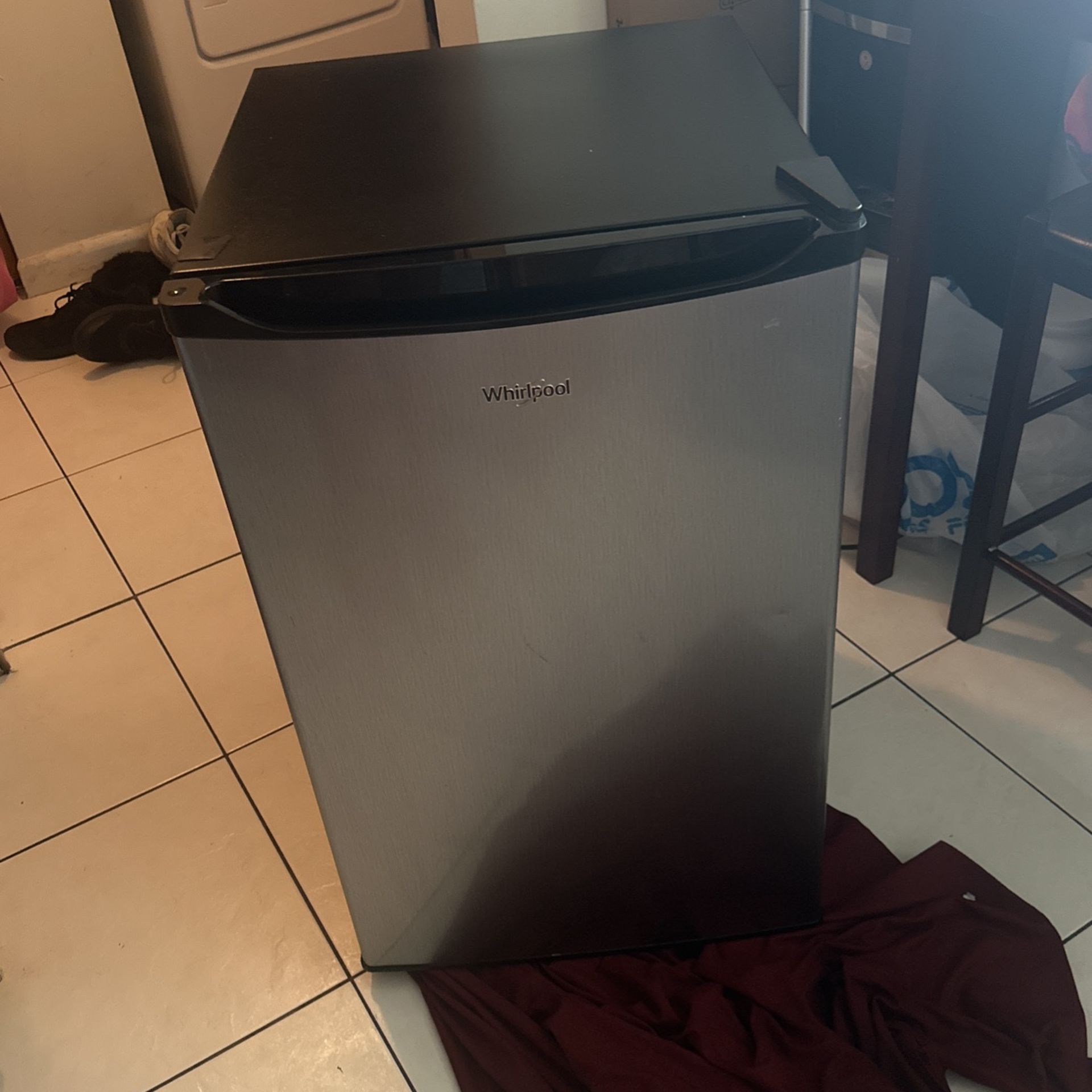 Whirlpool Mini Fridge