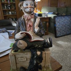 Porcelain Willie The Hobo Figure 