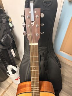 Yamaha Guitar