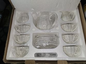 Pukka British Royal China