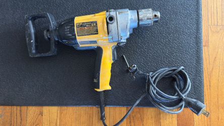 Dewalt Dw130V 1/2 In. Spade Handle Drill