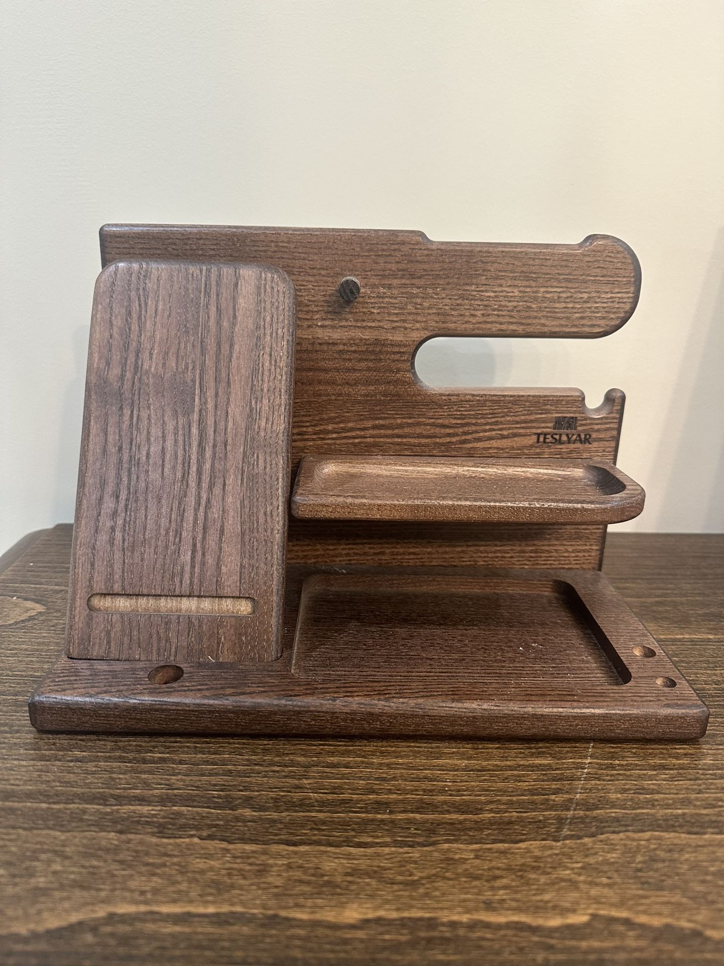 Teslyar Wood Phone Docking Station Ash Key Holder Night Stand Office Decor