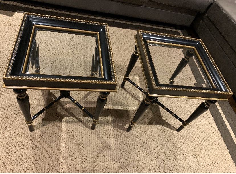 End tables in very good conditions ( Two)