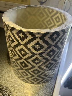$5 !!! Lampshade Brand New In Plastic