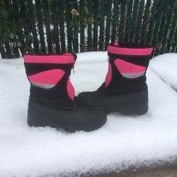 Totes snow boots kids size 2