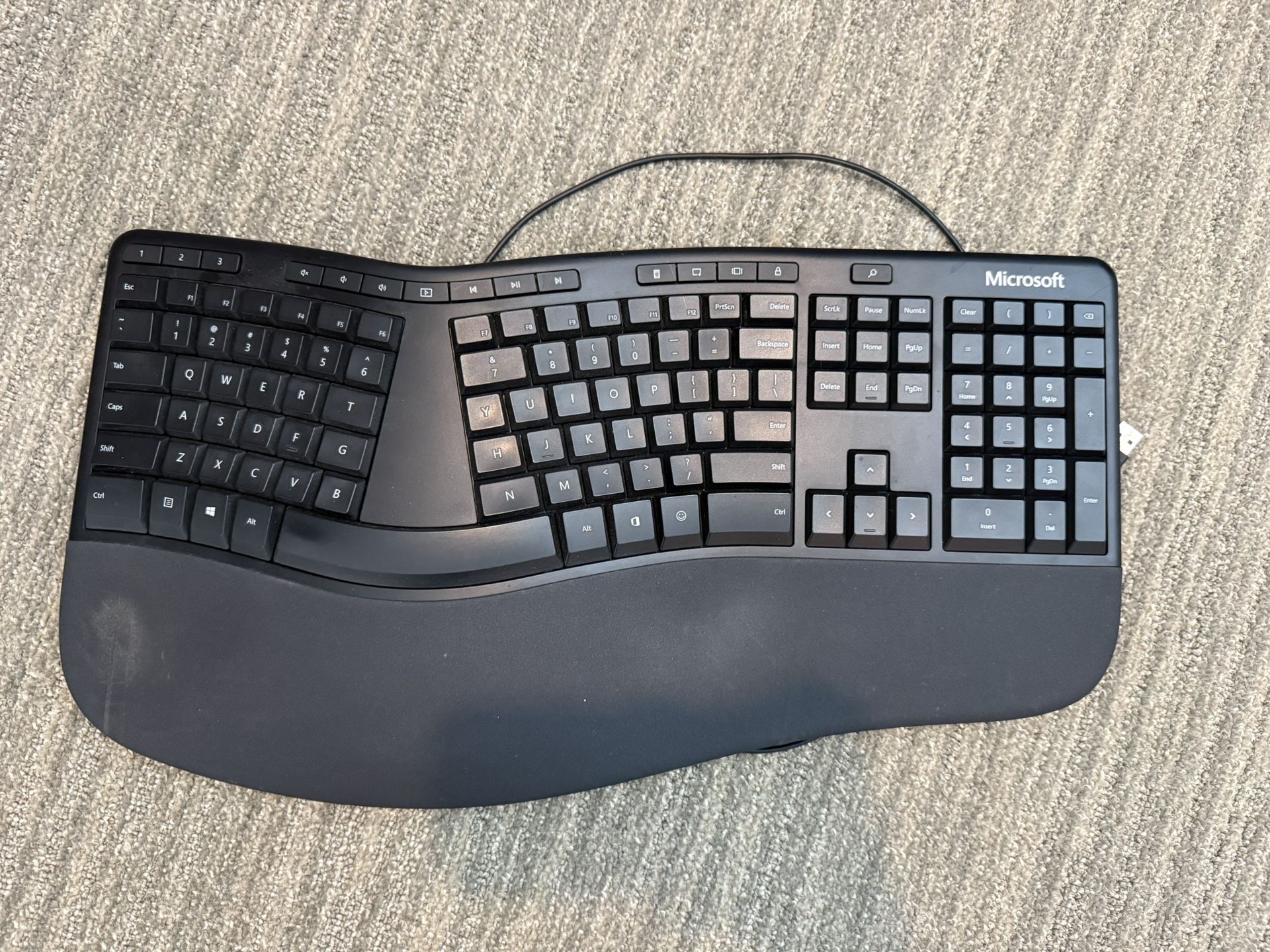 Microsoft Ergonomic Keyboard for Business - Wired - Black