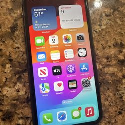Apple iPhone 11 64gb Unlocked And Clean Imei