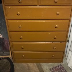 7 Drawers Dresser 