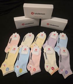 Lululemon socks