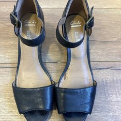 Clark’s Wedge Sandals - Soft Black Open Toe Size 7