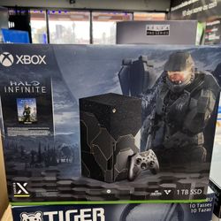 Xbox X Halo Edition Available