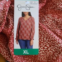 Jessica Simpson Ladies V-neck Blouse 