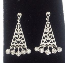 925 Sterling Zirconia Dangling Pierced Earrings 
