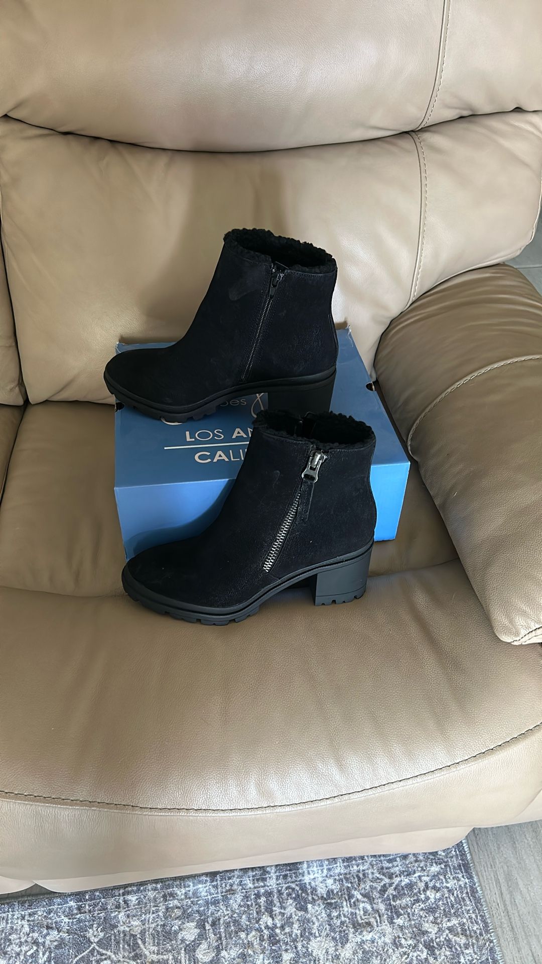 Brand New Boots Size 8 1/2