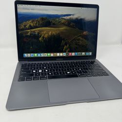 MacBook Air 2018 512gb 16gb Ram *Price is firm (don’t ask)*