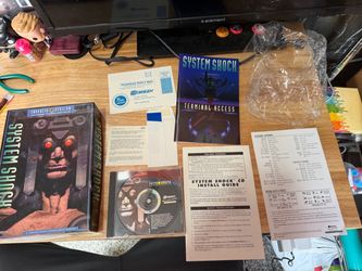 System Shock: Enhanced version (Origin, 1994) (MS-DOS, CD-ROM) Comes in original box and has manuals  Comes with everything that it has, even the orig
