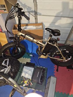 Montagne 700 Electric Bike From Stone Mountain Bike Co.