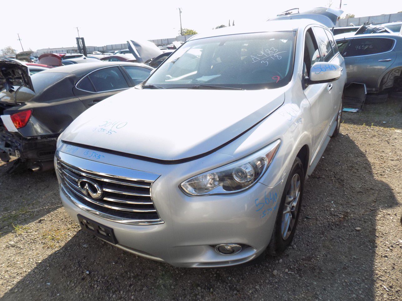2013 Infiniti JX35 3.5 L (Parting Out) STOCK # 5640