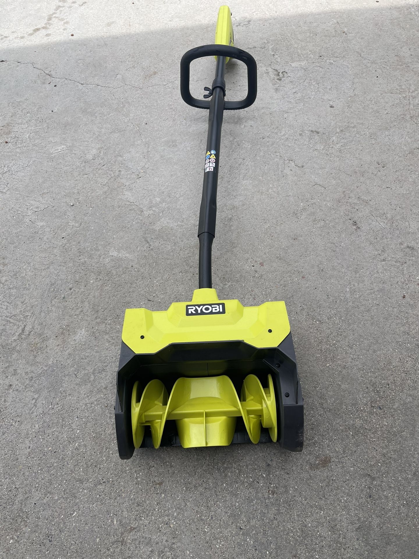 RYOBI 18V 10 “Single-Stage Cordless  Snow Shovel 