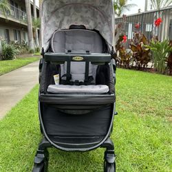 Graco Baby’s Stroller 
