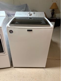 Maytag washer (MVWB765FW3) & dryer (MED765FW0)