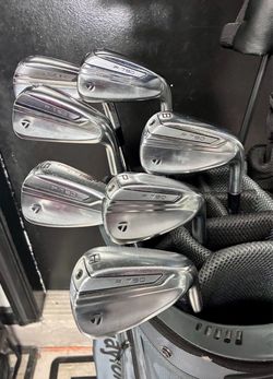 Taylormade P790 Iron Set