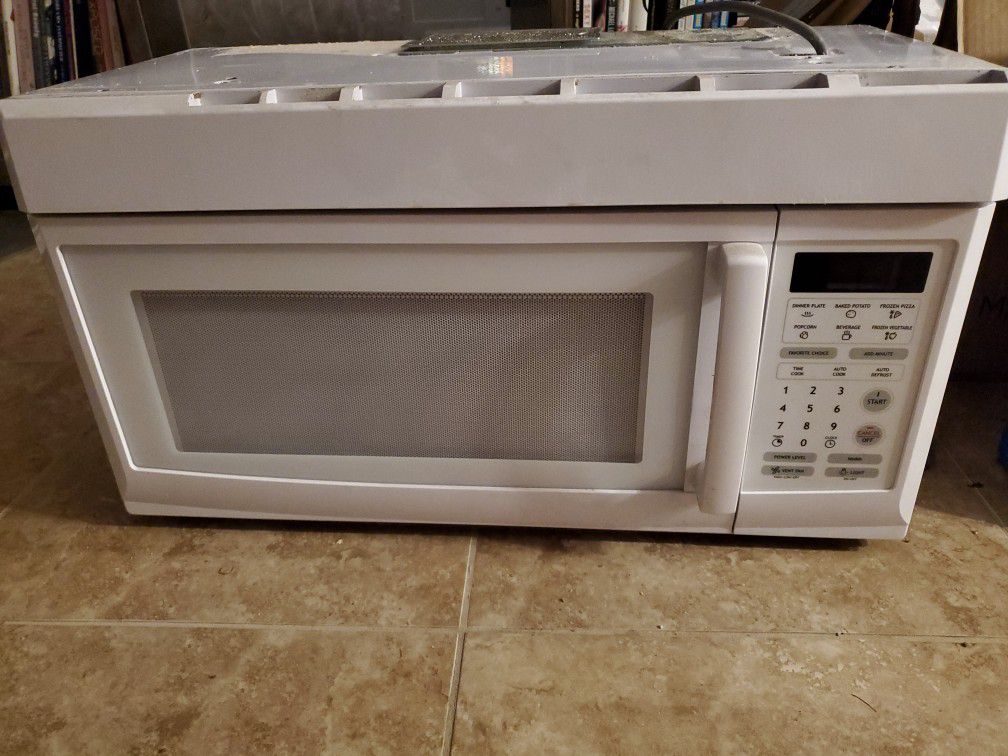 Used over the range microwave including wall mounting bracket!