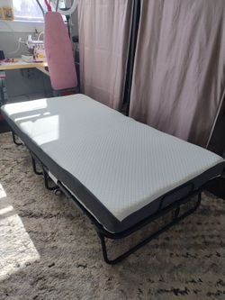 Foldable Bed (Limited Time Holiday Offer - 50% Drop Only for July 3rd-5th)
