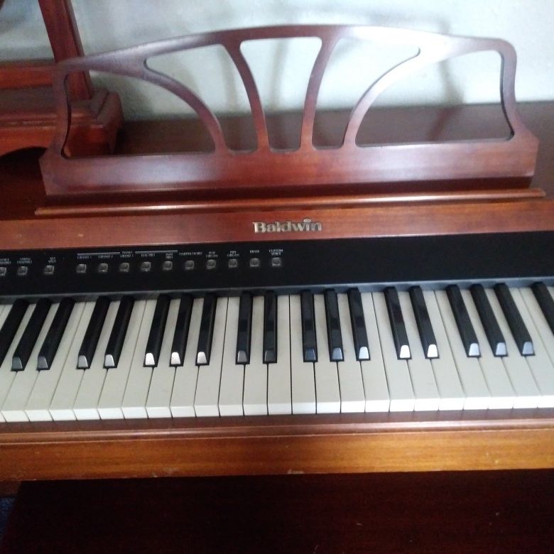 Baldwin keyboard